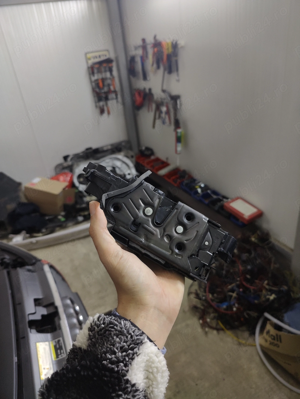 Incuietoare/Broasca usa fata VW Passat B8, Golf 7, Octavia 3, Fabia 5TB-837-015A