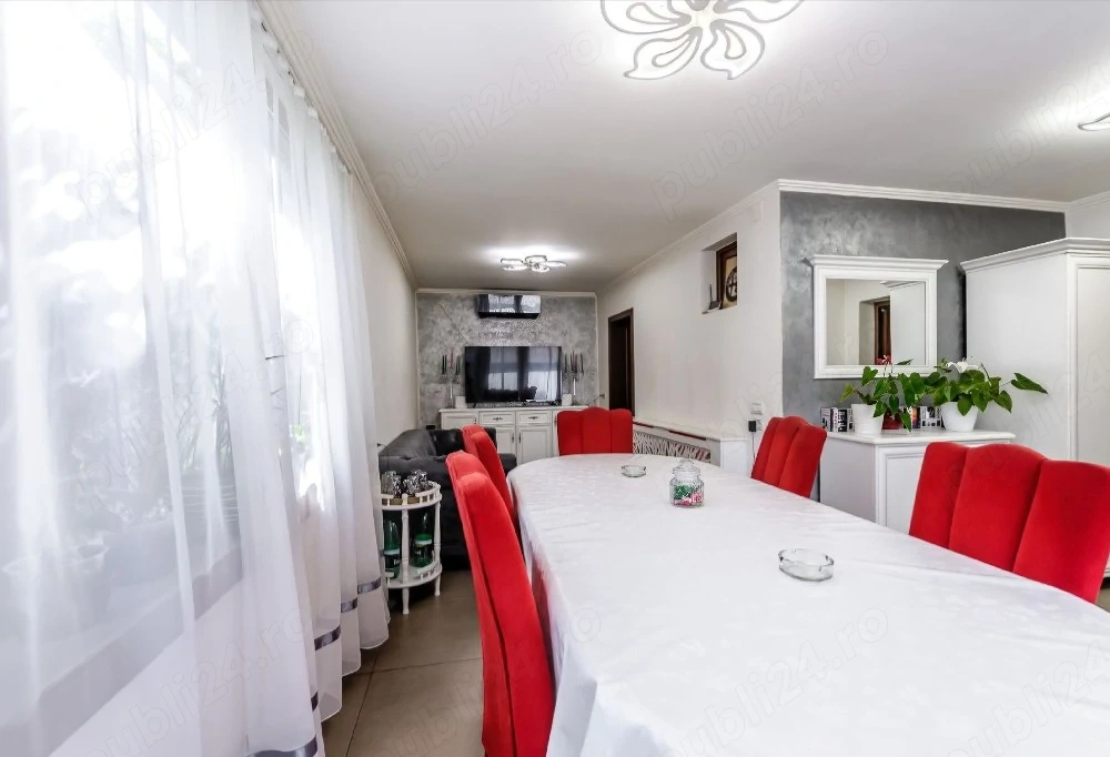 Proprietar,  vand casa in Aradul Nou