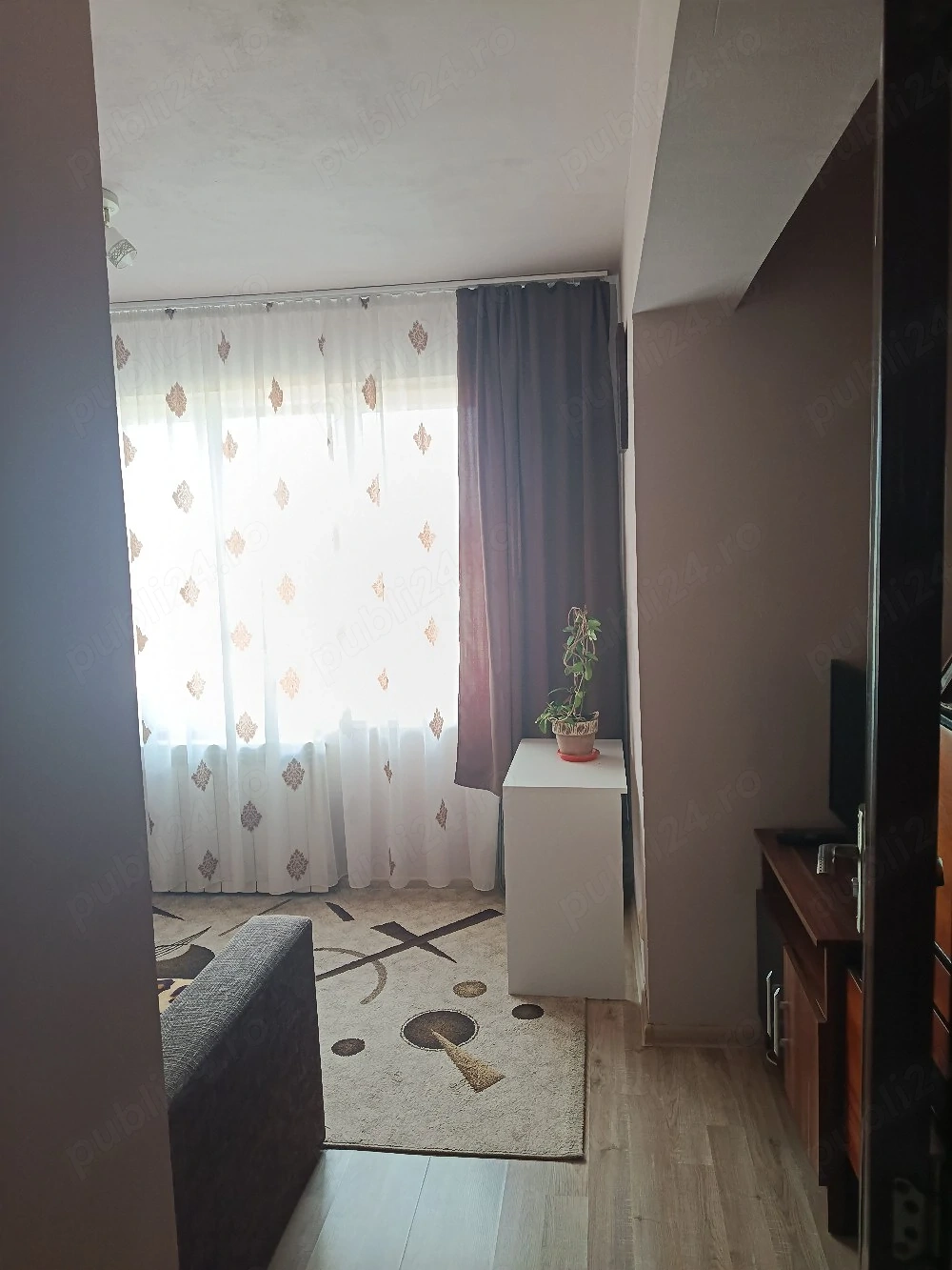 se vinde apartament 2 camere 