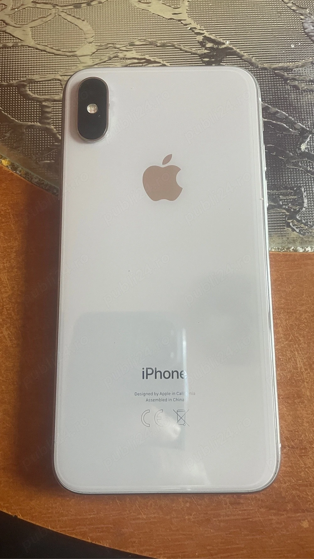 vând telefon iPhone X