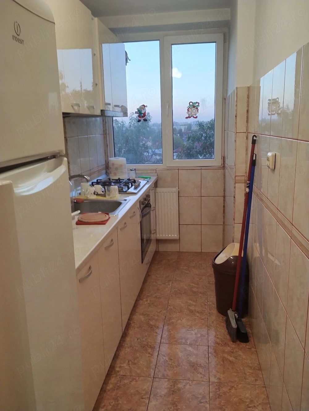 Apartament cu 3 camere  