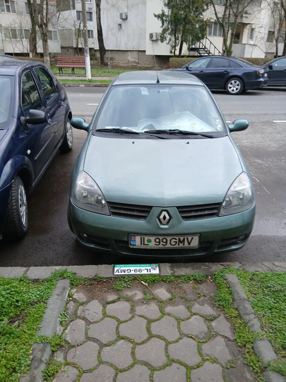 Vand Renault Clio Symbol