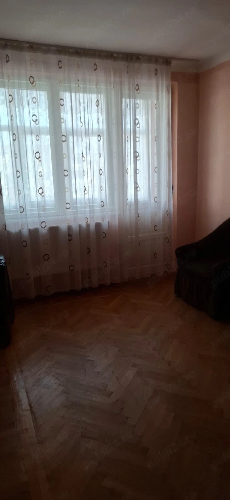 Vand apartament et1 DECOMANDAT