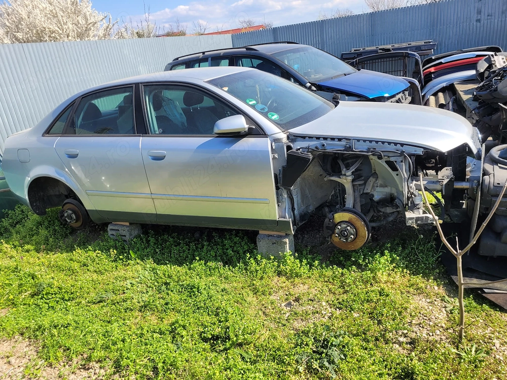 Audi a4 b6 fara motor descomplectat 