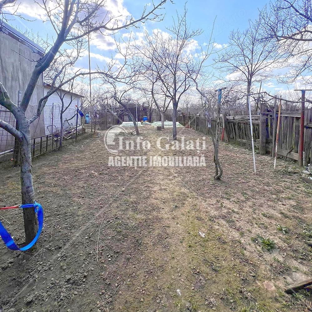 | Casa si teren 446 mp | Str. Traian, Spitalul de Psihiatrie | Toate Utilitatile |