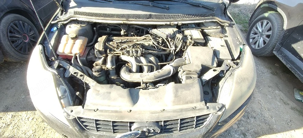 ford focus 1.6 benzina