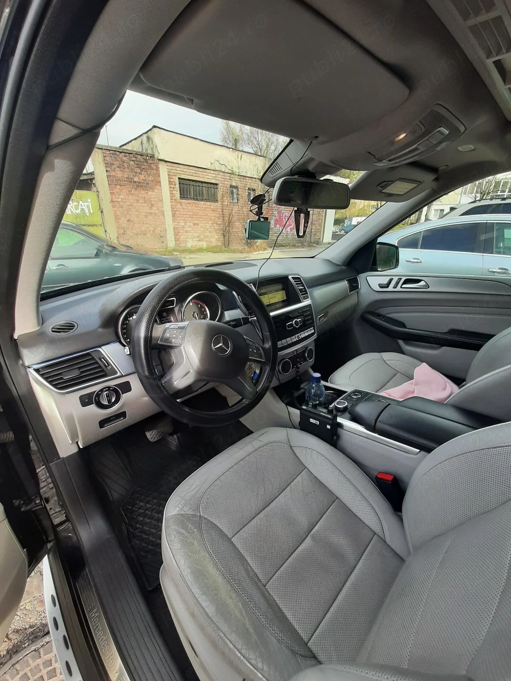 Mercedes-Benz ML 350 SUV, 258 CP, 2011, 264.000 km  