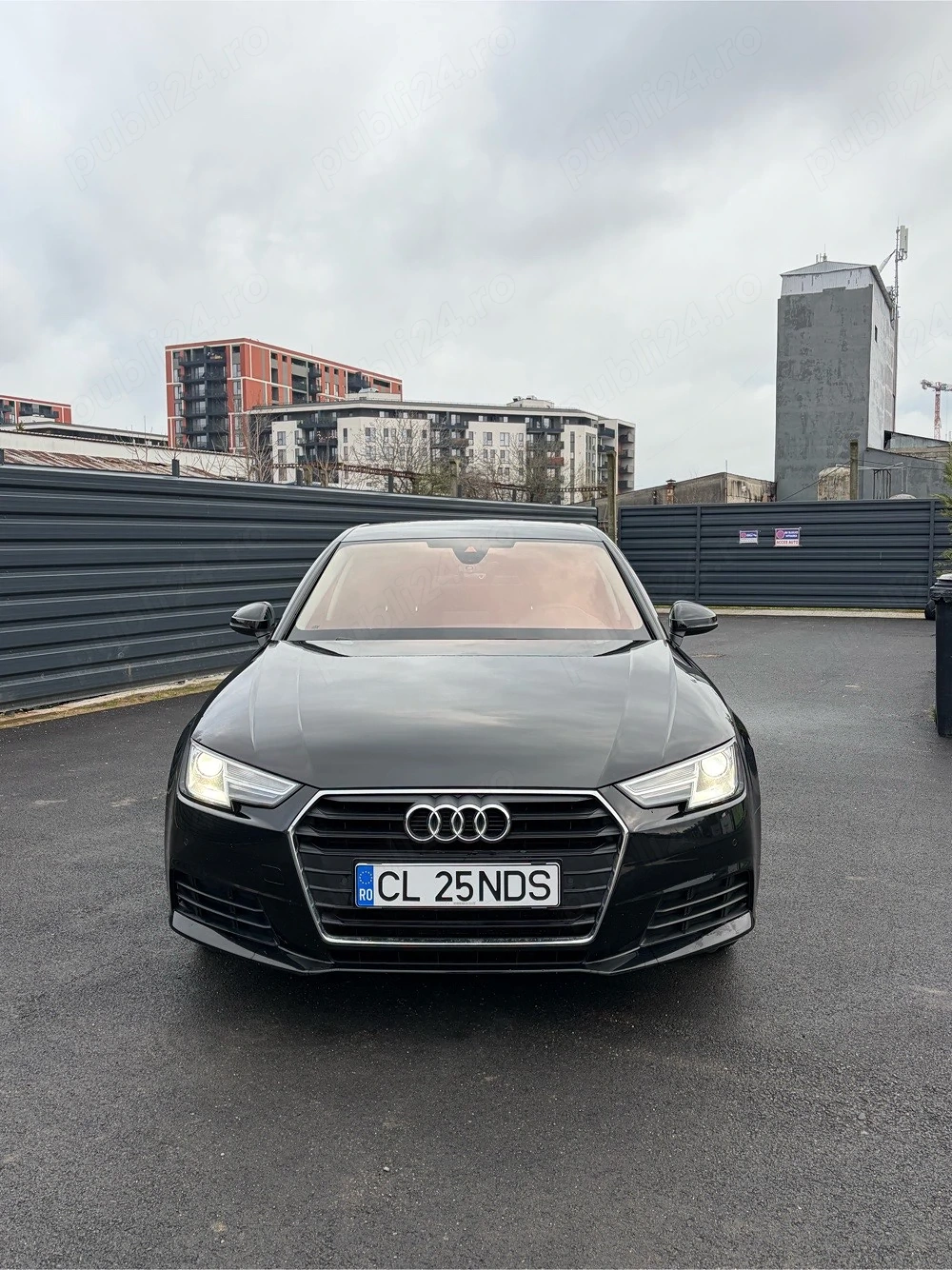 Audi A4 S-Tronic - 2.0 TDI