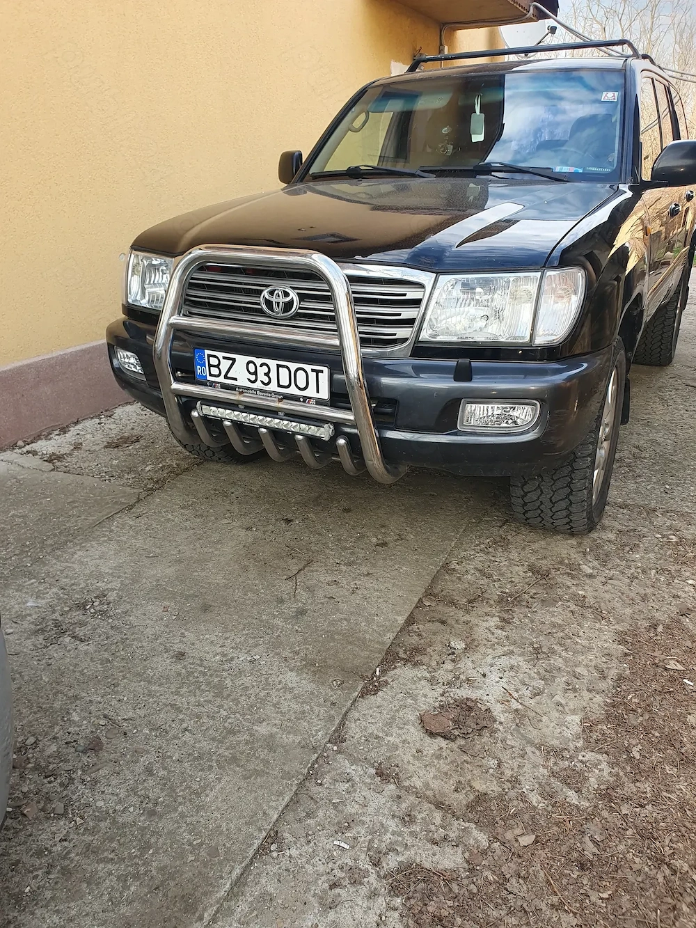 Vând Toyota Land Cruiser 100 autoutilitara 2002