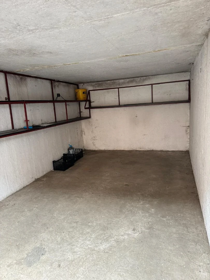 Garaj de închiriat   Calea Sever Bocu   Lipovei, aproape de Iulius Mall Timișoara