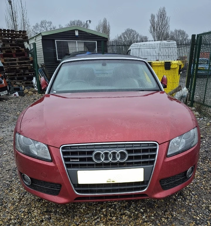 Dezmembrez Audi A5 decapotabil 2010