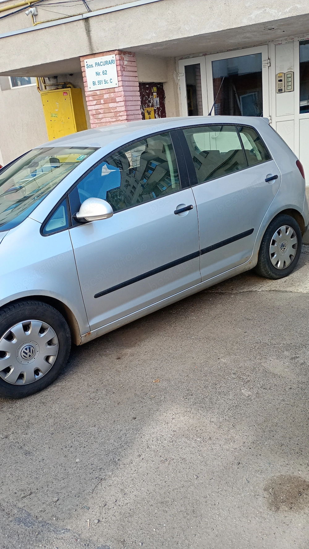 Golf 5,plus,benzina 1,6,an2006,