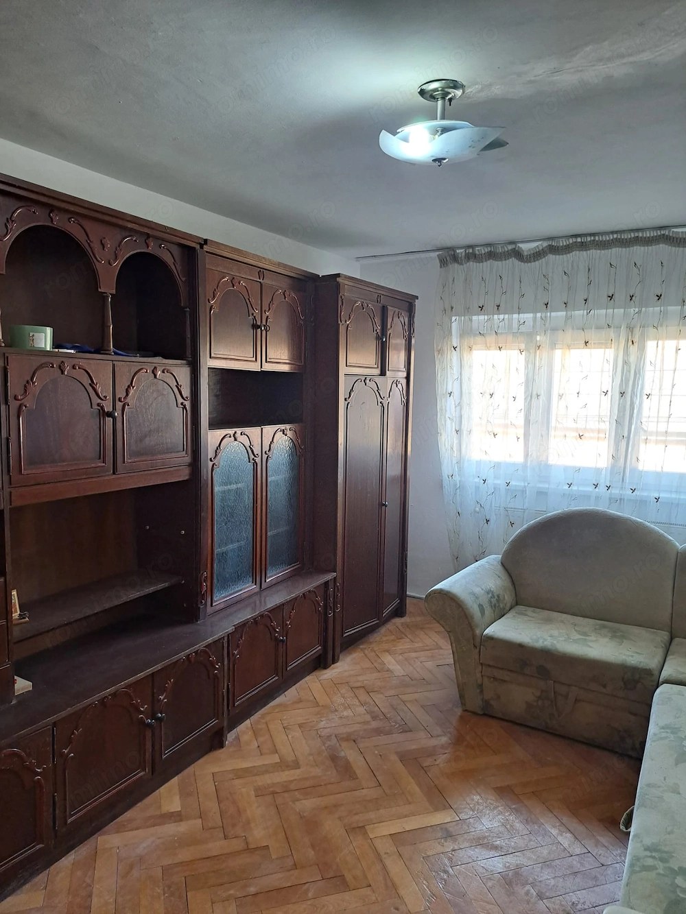 3 cam decomandat ETAJ 1 centrala proprie zona Lipovei