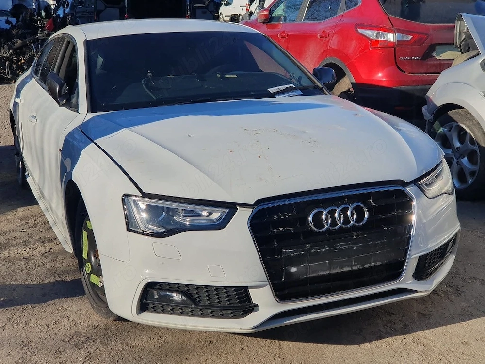 Dezmembrez Audi A5 S Line 2.0TDI 2013