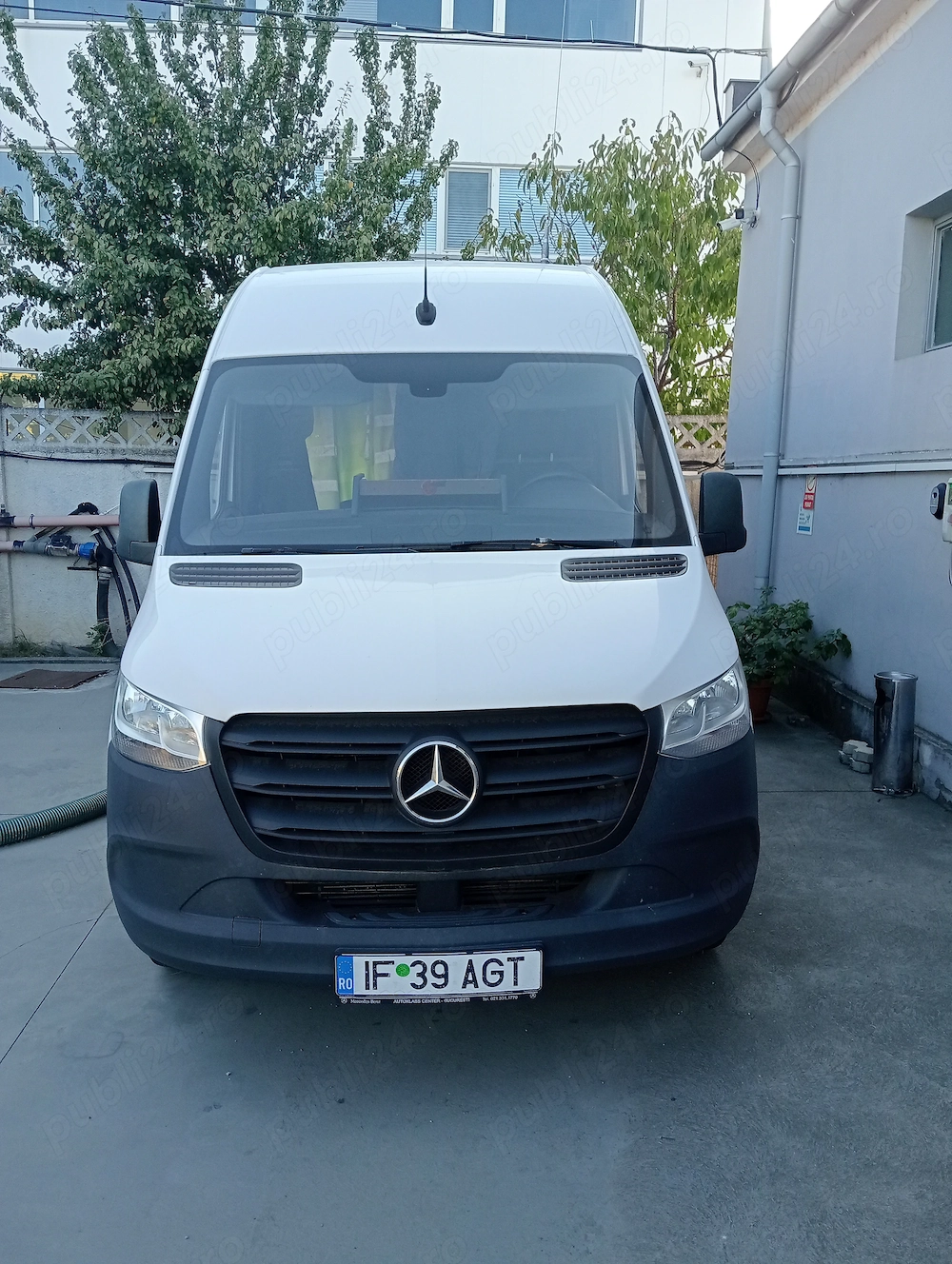 Autoutilitara Mercedes Sprinter