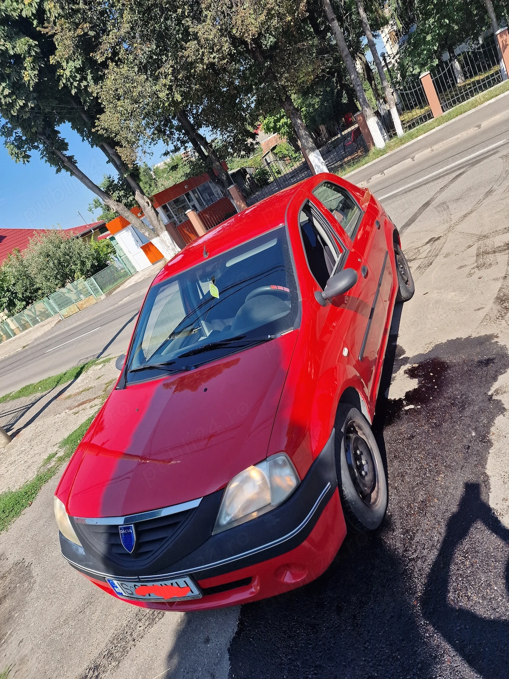 Se vinde Dacia Logan!