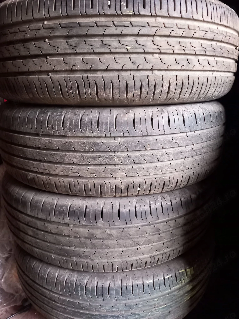 Vand anvelope marca Continental