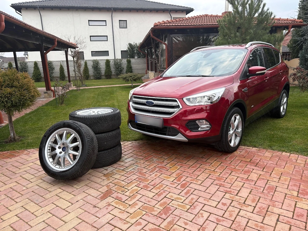 Ford Kuga 2.0 Diesel 4x4 Automat   Full Dotări   Unic Proprietar posibilitate rate