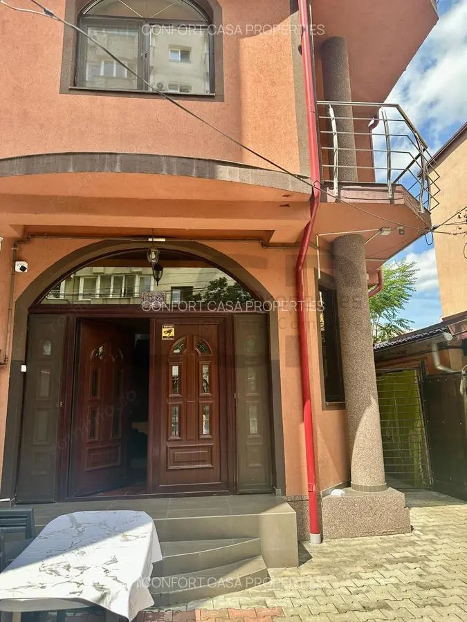 Vitan Mall, Mihai Bravu, Dristor metrou P+2