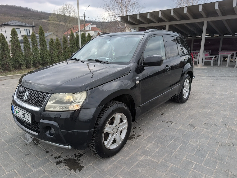 Vând Suzuki Grand Vitara 