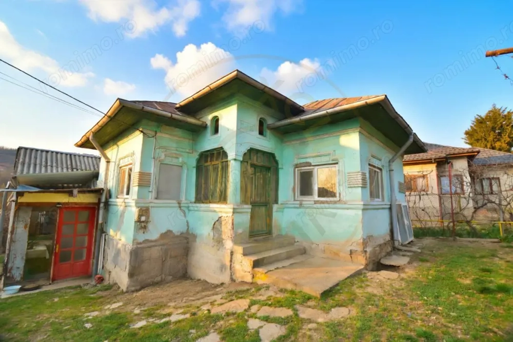 Casa+teren 742mp in Stefanesti, Arges. 
