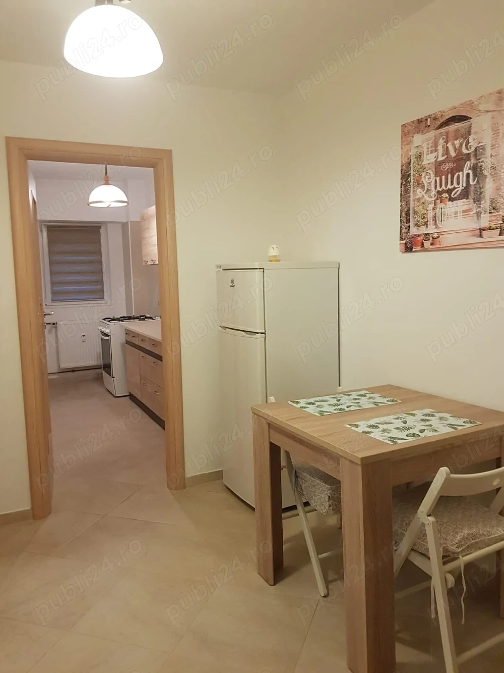 vitan  mall etaj 2 decomandat