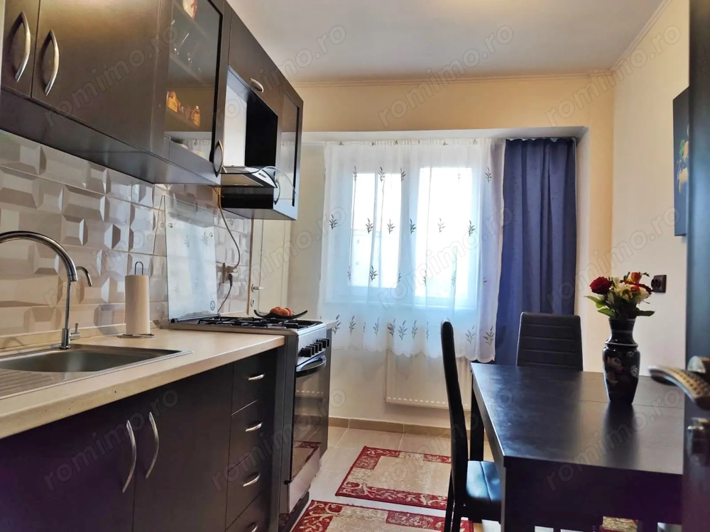 Apartament 4 camere, Calea Aradului - Oradea, tip D, renovat, vanzare