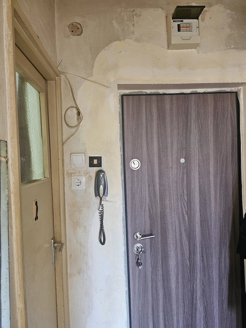 Titan Policlinica, Bdul Nicolae Grigorescu, stradal