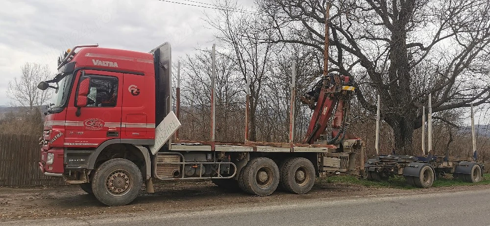 Mercedes actors 6x6 forestier