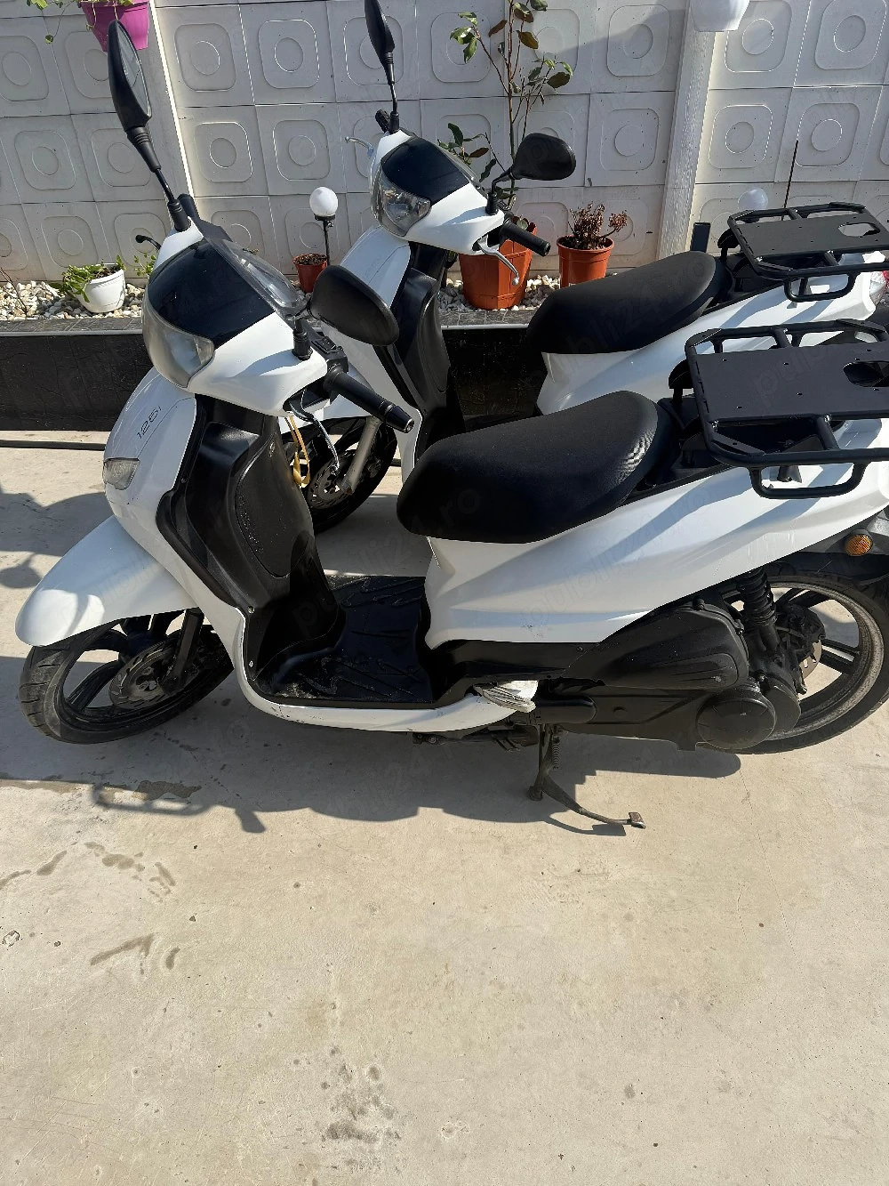 scuter 125 cm3 peugeot tweet