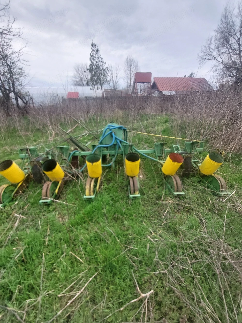 vand semănătoare 6 randuri funcțională 