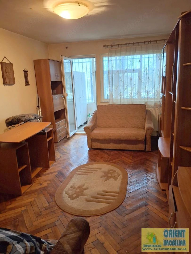 Tomis Nord, Sat Vacanta, de vanzare 2 camere, parter, gaze