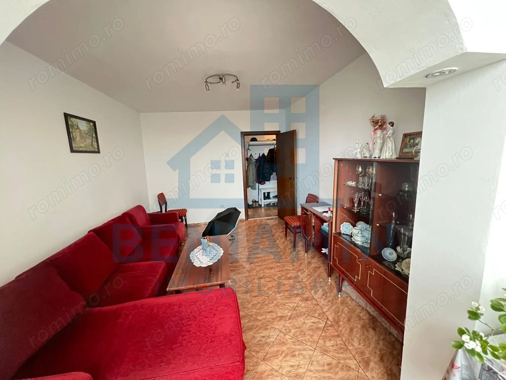 Apartament-3 Camere-Semidecomandat-65mp-Astra-Brasov