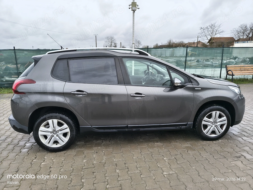 Peugeot 2008 1.2 PureTech 110 CP   2018 | Stare foarte bună