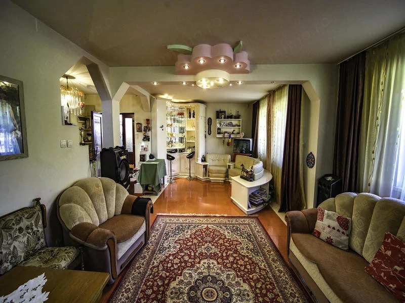 Casă de vânzare în Cristur   Str. Ulița Mare nr. 43