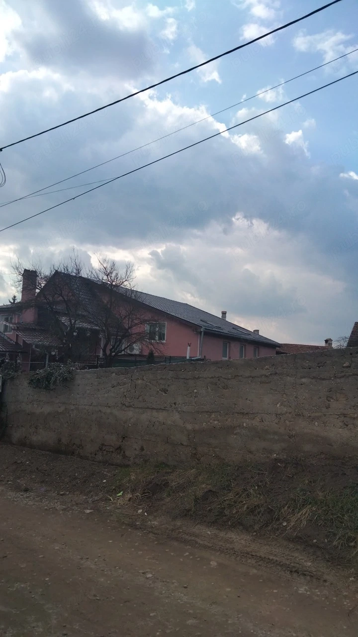 Executam orice tip de acoperiș 