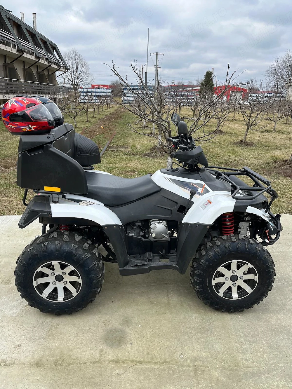 Vând ATV Linhai 400 4x4, stare impecabilă, înmatriculat