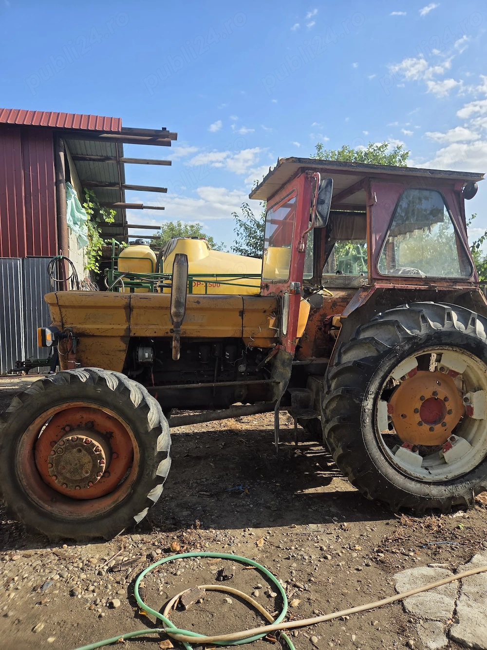 Vând Fiat vechi și plug nou detalii la nr  