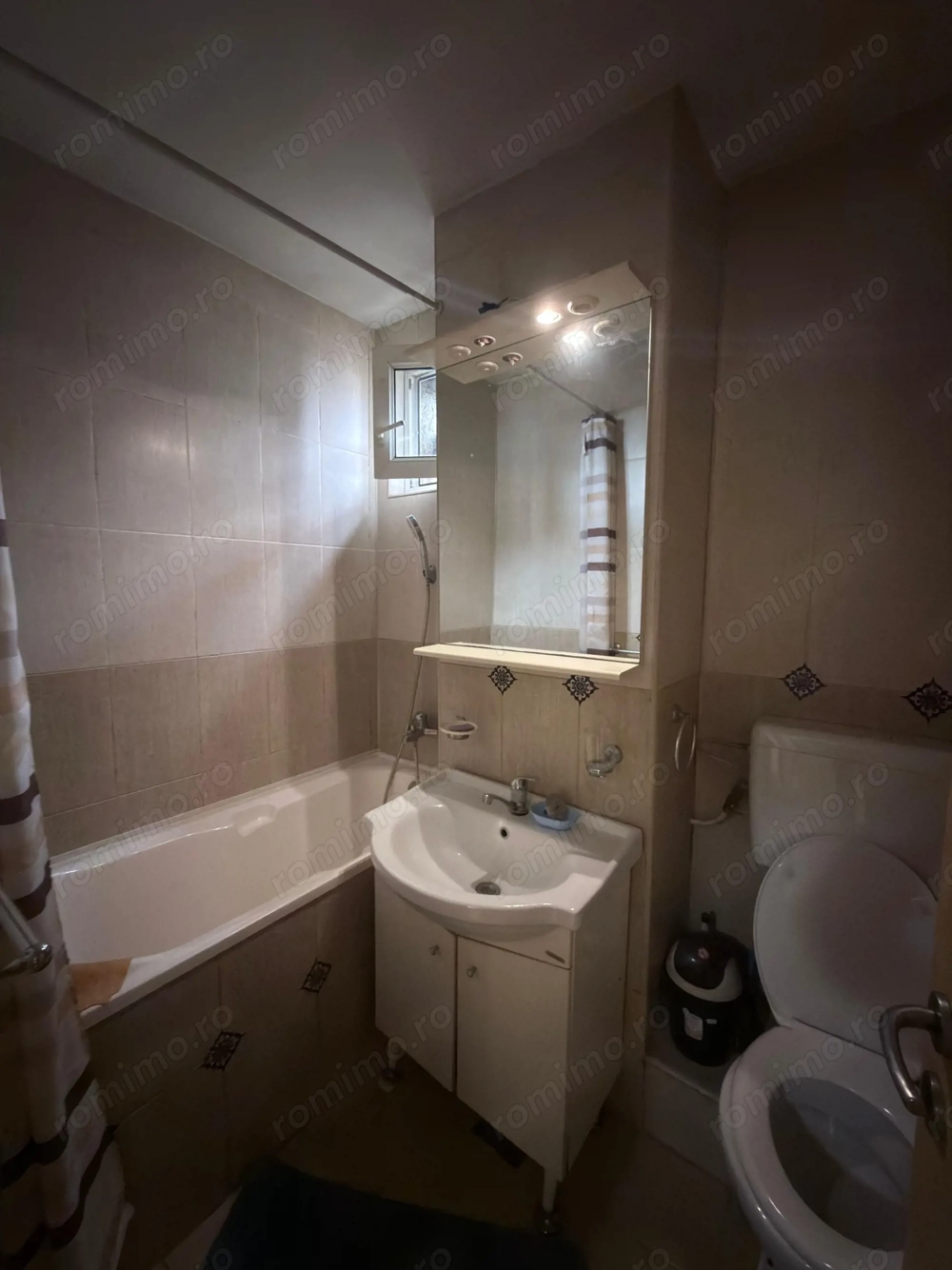 Apartament 2 Camere - 370 euro - Zona Sagului