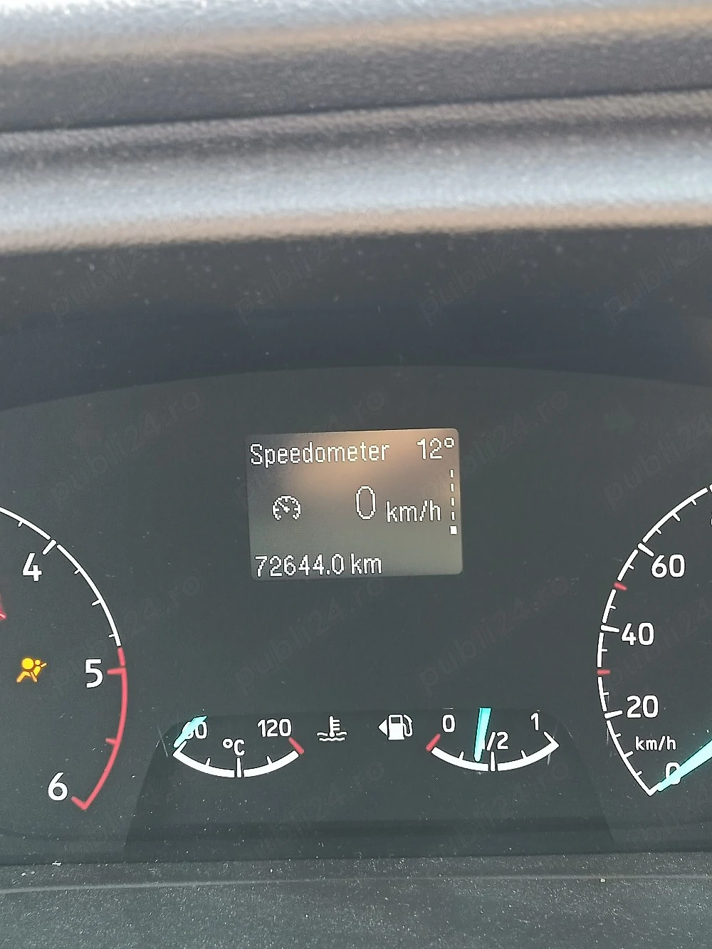 vând ford tranzit custom,unic proprietar,km reali,stare excelentă!