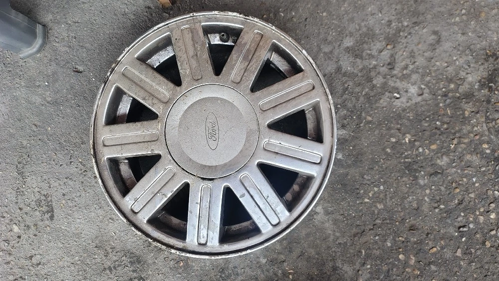 vand jante originale Ford fiesta 