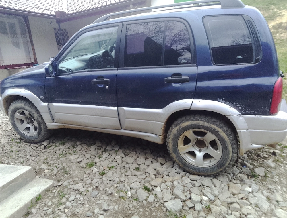 Vând Suzuki grand Vitara 
