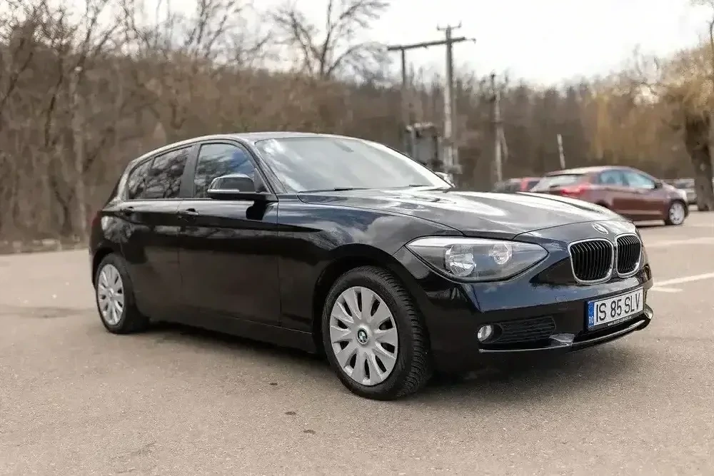 BMW Seria 1 - cutie automata