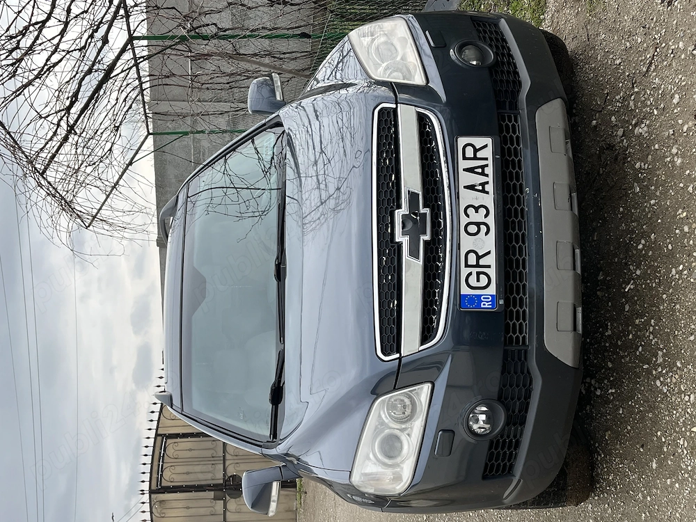 Vând Chevrolet Captiva 