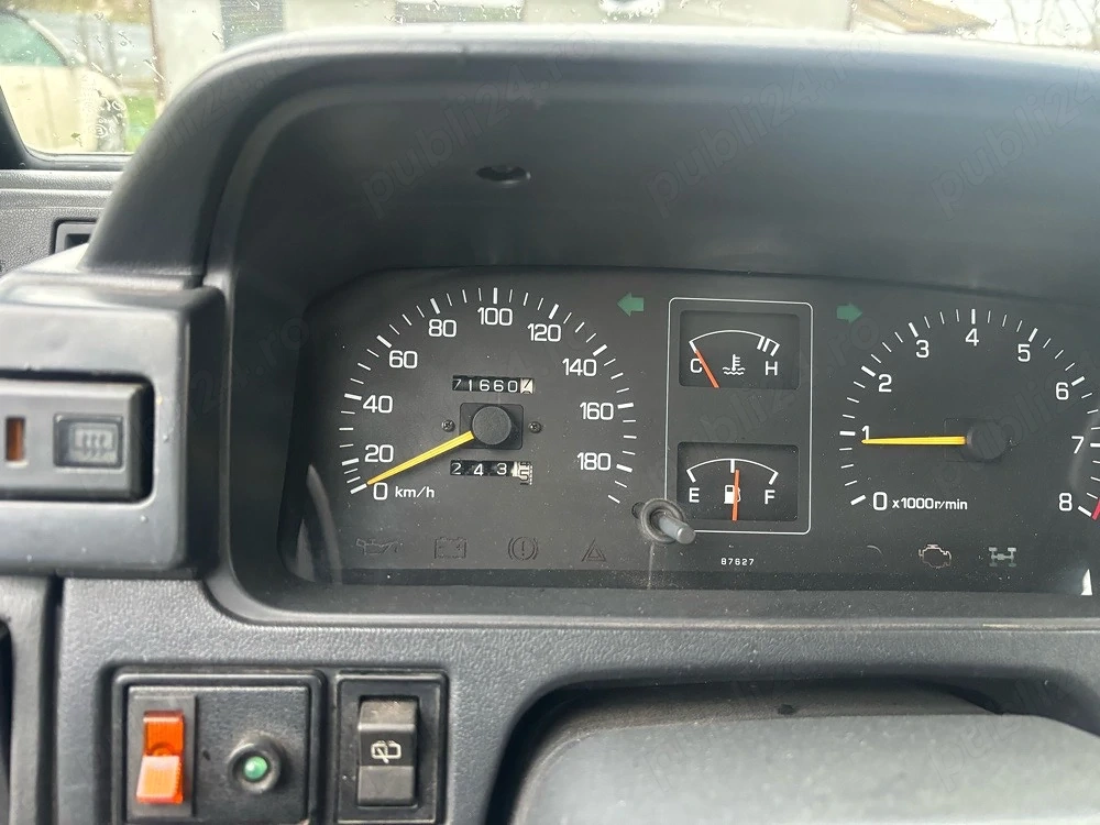 vand daihatsu feroza