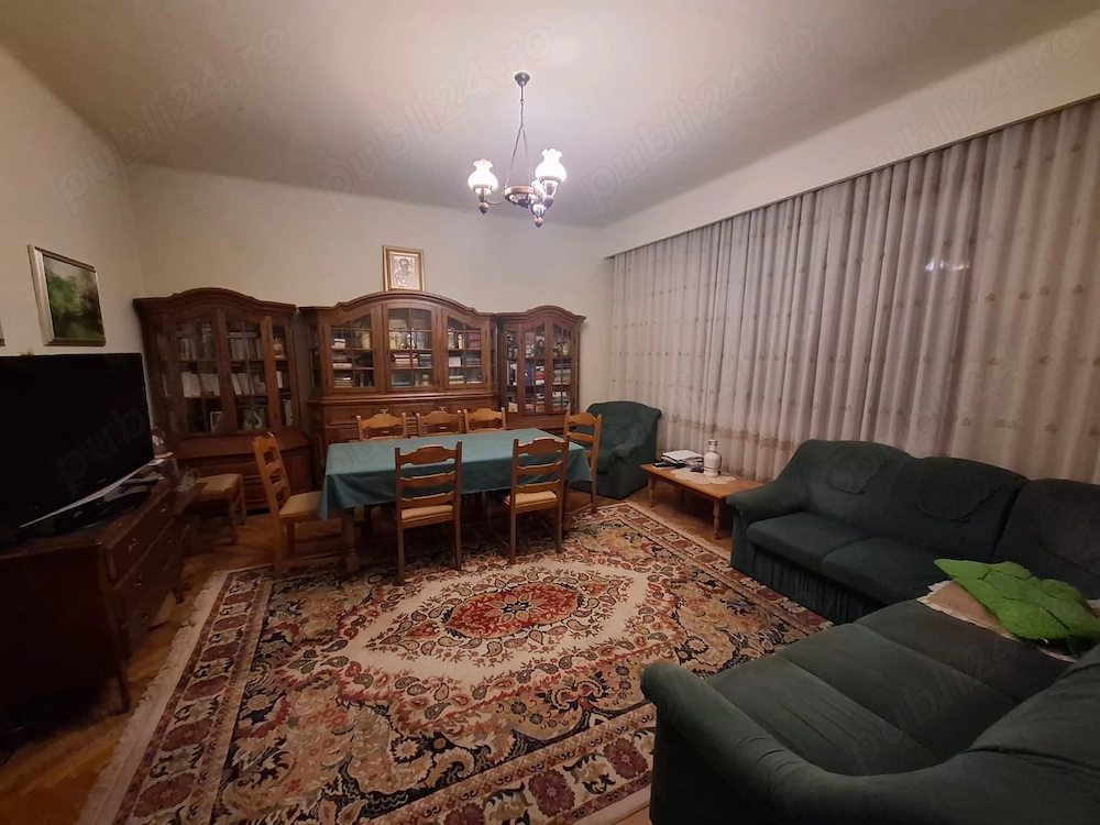 Zona str. Ferenczi Karoly   casa pe parter, suprafata 100 mp si teren 340 mp
