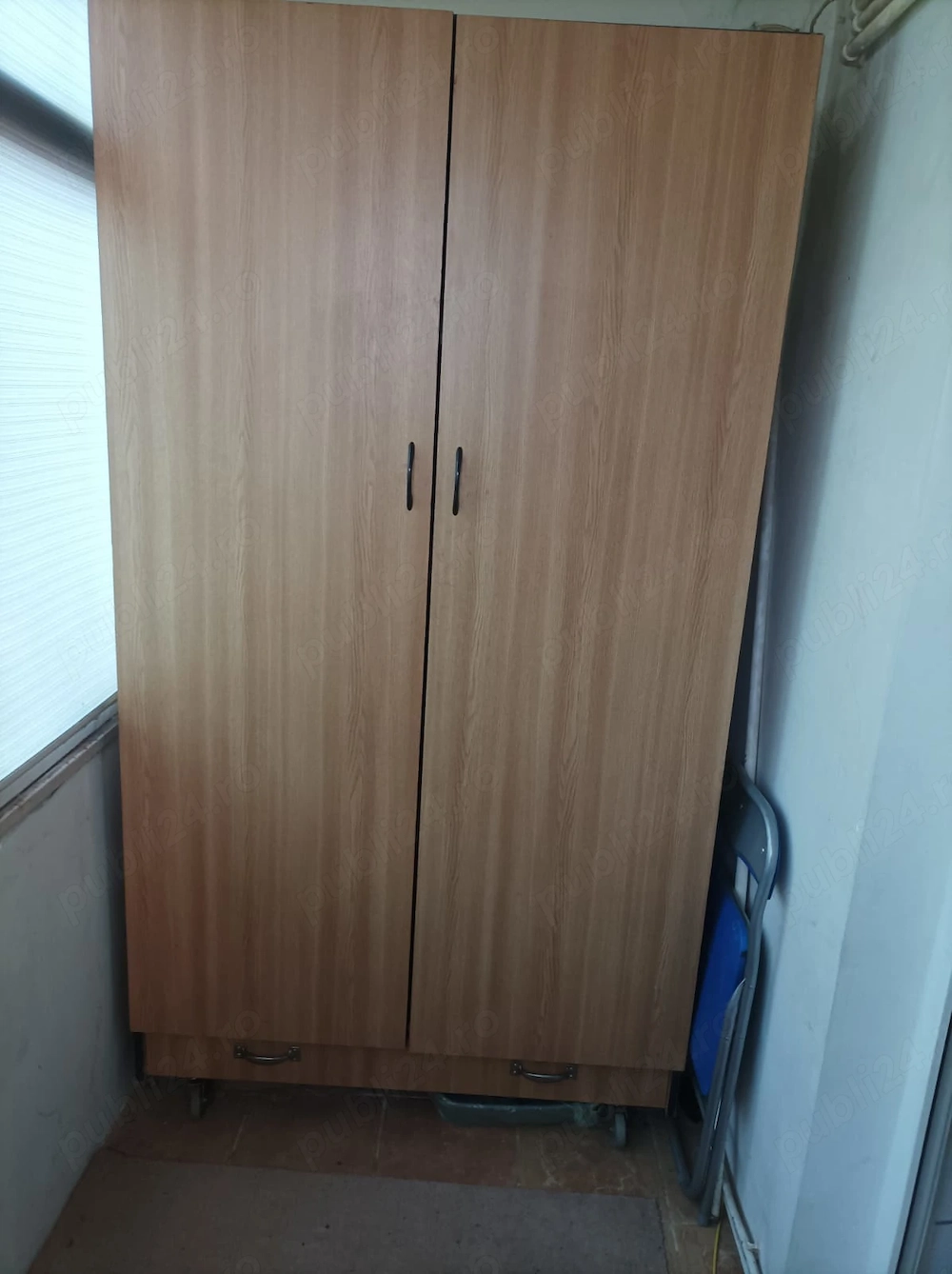 P.F. Vand ap.3 cam, 70mp, decomandat, Nicolina 1, in spate la LIDL.