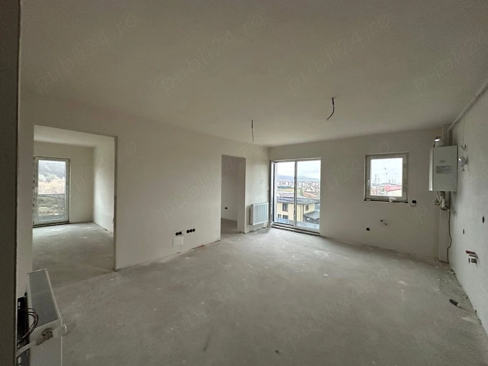 Vand apartament 3 camere , PF.