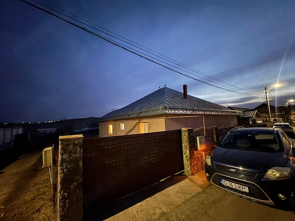 Casă de vânzare Razboieni-Targu Frumos