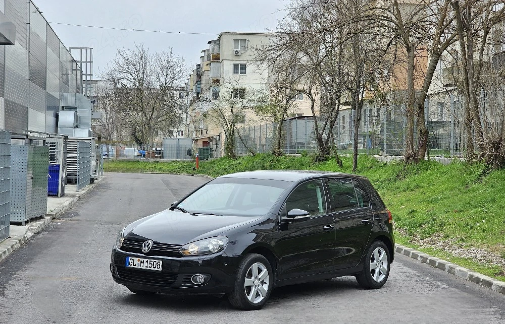 VW Golf 6 1.4TSI Parkassist ÎncălzireScaune DubluClima Bluetooth PilotAuto Euro5 